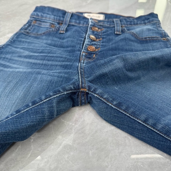 Women’s Madewell 10" High Riser Skinny Jeans Chewed Hem Edition Buttons Size 26 - Picture 7 of 16